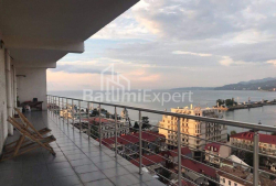 Բնակարան 3-комн 160 m² - Իլյա Ճավճավաձե, Batumi