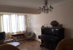 Բնակարան 2-комн 68 m² - Զուրաբա Գորգիլաձե, Batumi