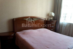 Բնակարան 3-комн 80 m² - Իլյա Ճավճավաձե, Batumi