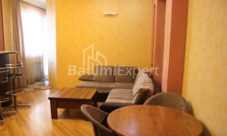 Բնակարան 2-комн 67 m² - Յուրիևսկայա, Batumi