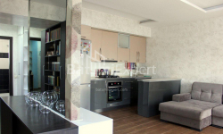 Բնակարան 3-комн 76 m² - Զուրաբա Գորգիլաձե, Batumi