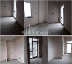 Բնակարան 3-комн 77 m² - Պետրա Բագրատիոնի, Batumi