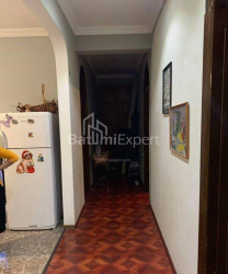 Բնակարան 4-комн 128 m² - Վախթանգ Գորգասալի, Batumi
