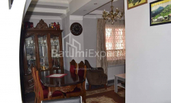 Բնակարան 4-комн 87 m² - Իվանե Ջավախիշվիլի, Batumi