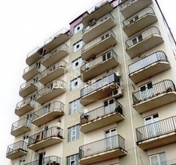 Բնակարան 4-комн 80 m² - Յուրիևսկայա, Batumi