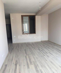 Բնակարան 3-комн 93 m² - Նիկո Փիրոսմանի, Batumi