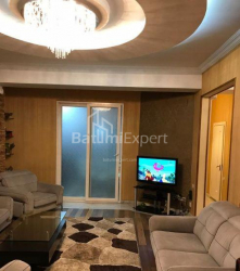 Բնակարան 5-комн 120 m² - Յուրիևսկայա, Batumi