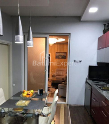 Բնակարան 5-комн 120 m² - Յուրիևսկայա, Batumi