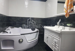 Բնակարան 4-комн 250 m² - Յուրիևսկայա, Batumi