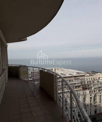 Բնակարան 4-комн 93 m² - Յուրիևսկայա, Batumi