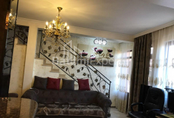 Բնակարան 8-комн 250 m² - Յուրիևսկայա, Batumi
