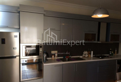 Բնակարան 4-комн 202 m² - Իլյա Ճավճավաձե, Batumi