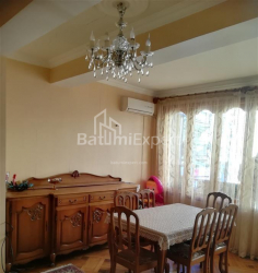 Բնակարան 3-комн 90 m² - Զուրաբա Գորգիլաձե, Batumi
