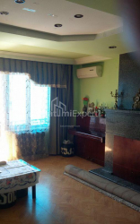 Բնակարան 6-комн 125 m² - Պետրա Մելիքիշվիլի, Batumi