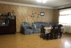 Բնակարան 4-комн 140 m² - Յուրիևսկայա, Batumi