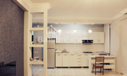 Բնակարան 3-комн 85 m² - Յուրիևսկայա, Batumi