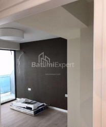 Բնակարան 70 մ² - Շերիֆ Խիմշիաշվիլի, Batumi, Վրաստан