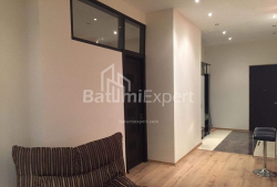 Բնակարան 3-комн 85 m² - Զուրաբա Գորգիլաձե, Batumi
