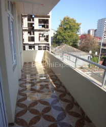 Բնակարան 4-комн 76 m² - Պետրա Մելիքիշվիլի, Batumi