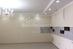 Բնակարան 3-комн 73 m² - Յուրիևսկայա, Batumi