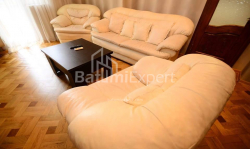 Բնակարան 3-комн 95 m² - Նիկո Փիրոսմանի, Batumi