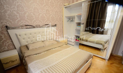 Բնակարան 3-комн 95 m² - Նիկո Փիրոսմանի, Batumi