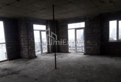 Բնակարան 3-комн 75 m² - Յուրիևսկայա, Batumi