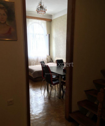 Բնակարան 6-комн 175 m² - Փառնվազ թագավոր, Batumi
