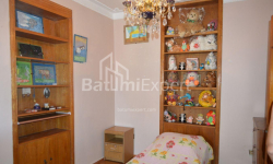 Բնակարան 3-комн 90 m² - Յուրիևսկայա, Batumi