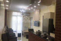 Բնակարան 3-комн 168 m² - Զուրաբա Գորգիլաձե, Batumi