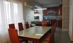 Բնակարան 4-комн 123 m² - Յուրիևսկայա, Batumi