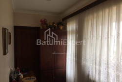 Բնակարան 3-комн 91 m² - Գալակտիոն Տաբիձե, Batumi