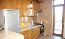 Բնակարան 4-комн 160 m² - Իլյա Ճավճավաձե, Batumi