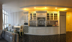 Բնակարան 2-комн 81 m² - Յուրիևսկայա, Batumi