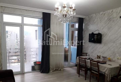 Բնակարան 4-комн 88 m² - Գեորգի Լեոնիձե, Batumi