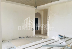 Բնակարան 104 մ² - Նիկո Փիրոսմանի, Բաթումի, Վրաստан