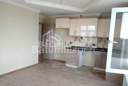 Բնակարան 4-комн 75 m² - Պետրա Մելիքիշվիլի, Batumi
