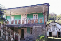Բնակարան 4-комн 200 m² - Յուրիևսկայա, Batumi