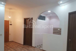Բնակարան 3-комн 48 m² - Պետրա Բագրատիոնի, Batumi