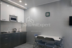 Բնակարան 2-комн 35 m² - Նիկո Փիրոսմանի, Batumi