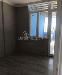 Բնակարան 102 մ² - Իվանե Ջավախիշվիլի, Բաթումի, Վրաստан