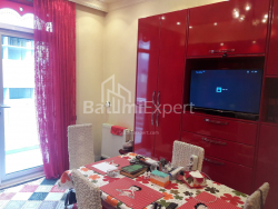 Բնակարան 128 մ² - Իլյա Ճավճավաձե, Բաթումի, Վրաստан
