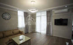 Բնակարան 3-комн 73 m² - Նիկո Փիրոսմանի, Batumi