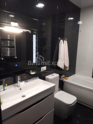 Բնակարան 4-комн 113 m² - Շալվա Ինասարիձե, Batumi