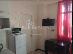 Բնակարան 38 մ² - Նիկո Փիրոսմանի, Բաթումի, Վրաստан
