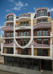 Բնակարան 2-комн 60.8 m² - Իսրաֆիլա Ջինչարաձե, Batumi