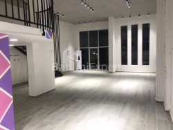 Գրասենյակ 2-комн 130 m² - Էքվթիմե Թակաիշվիլի, Batumi