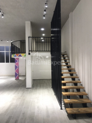 Գրասենյակ 130 մ² - Էքվթիմե Թակաիշվիլի, Բաթումի, Վրաստан