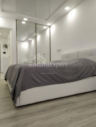 Բնակարան 3-комн 75 m² - Նիկո Փիրոսմանի, Batumi