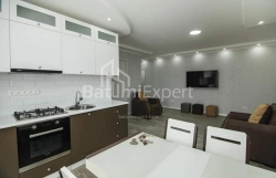 Բնակարան 3-комн 71 m² - Դավիթ Աղմաշենեբելի, Batumi